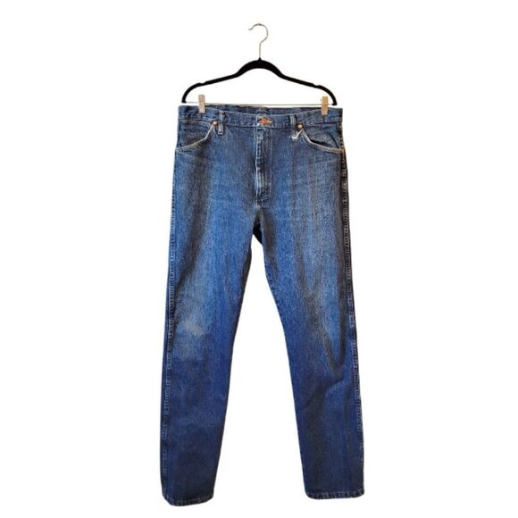 Wrangler Men's Dark Wash Straight Leg Jeans - Picture 1 of 5